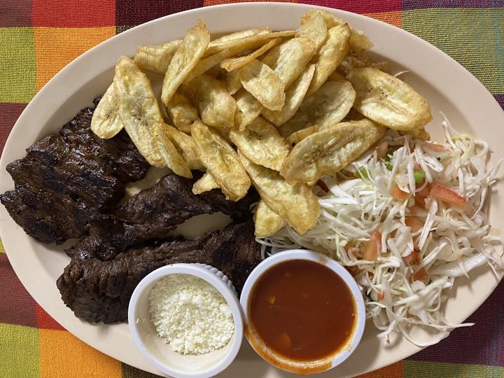 Steak with tajadas
